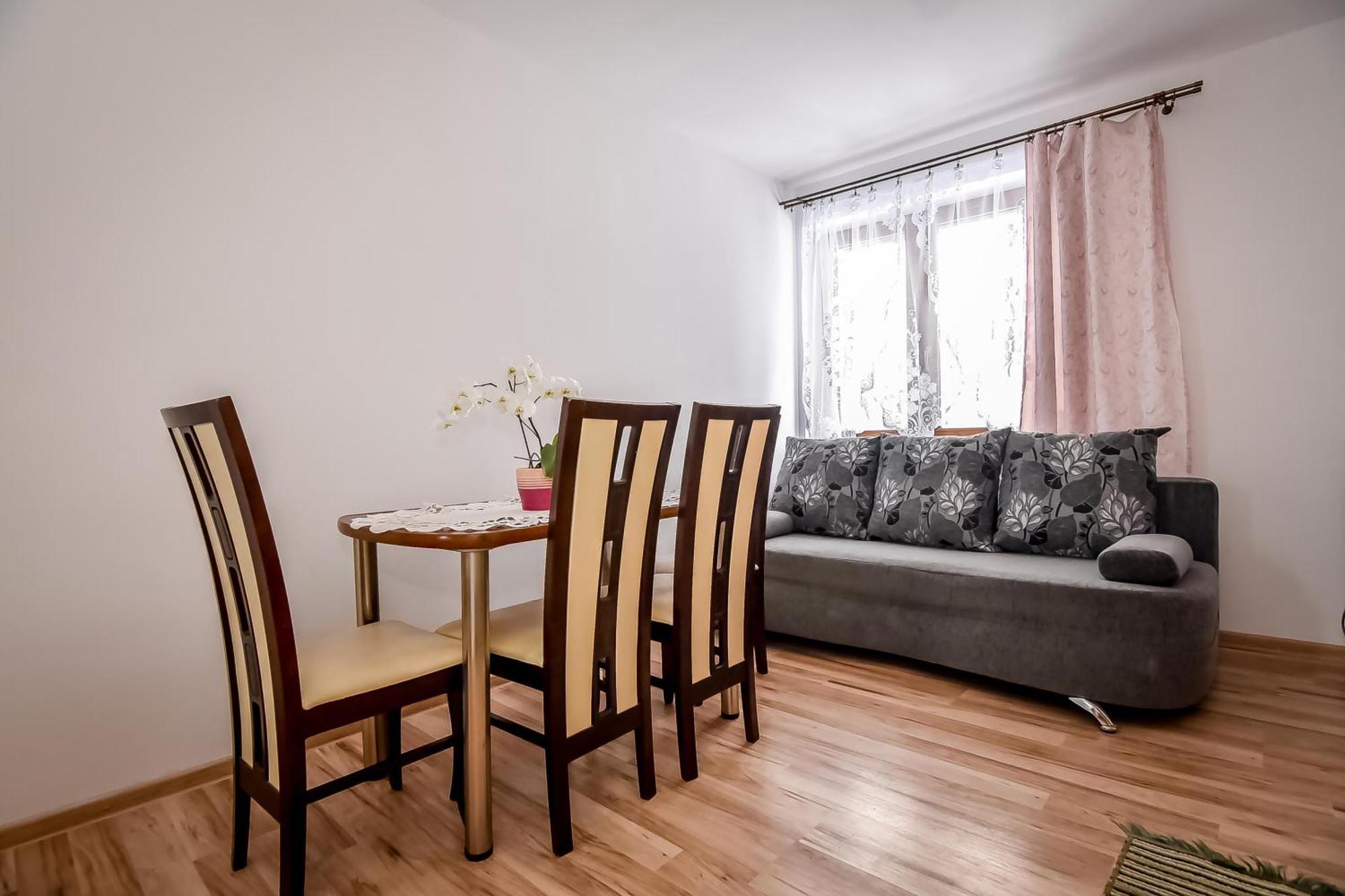 Apartamenty U Gabi بورونين المظهر الخارجي الصورة